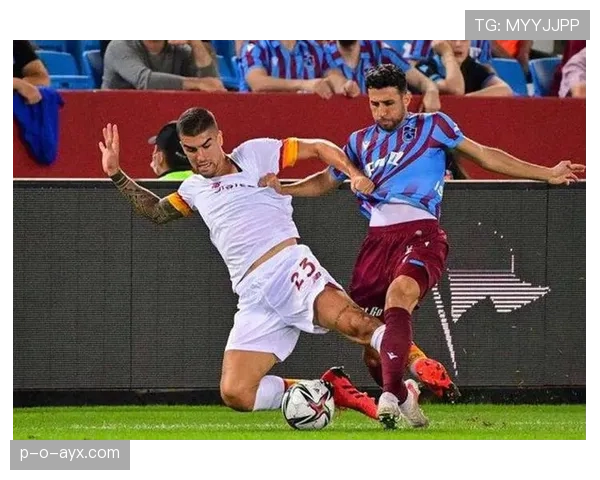 特拉布宗体育中场渗透战术奏效,强势逆转比赛走势 特拉布宗体育中场渗透战术奏效,强势逆转比赛走势