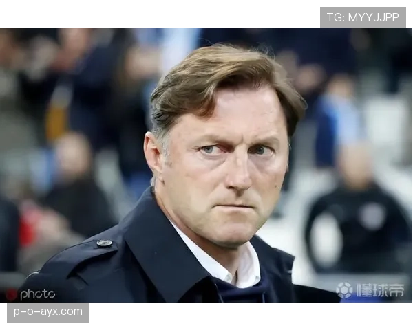 哈森许特尔执教南安普顿近期表现稳健