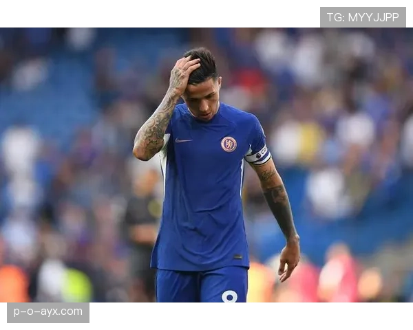 埃默森本赛季在热刺表现稳健，攻防两端持续提升