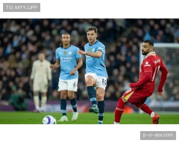 萨拉赫与德布劳内:切尔西弃将到英超核心的转型路径与地位对比 萨拉赫与德布劳内:切尔西弃将到英超核心的转型路径与地位对比