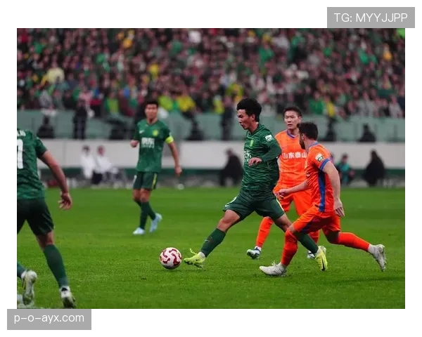 国安中场节奏混乱，控球数据尚可但攻防转换效率骤降